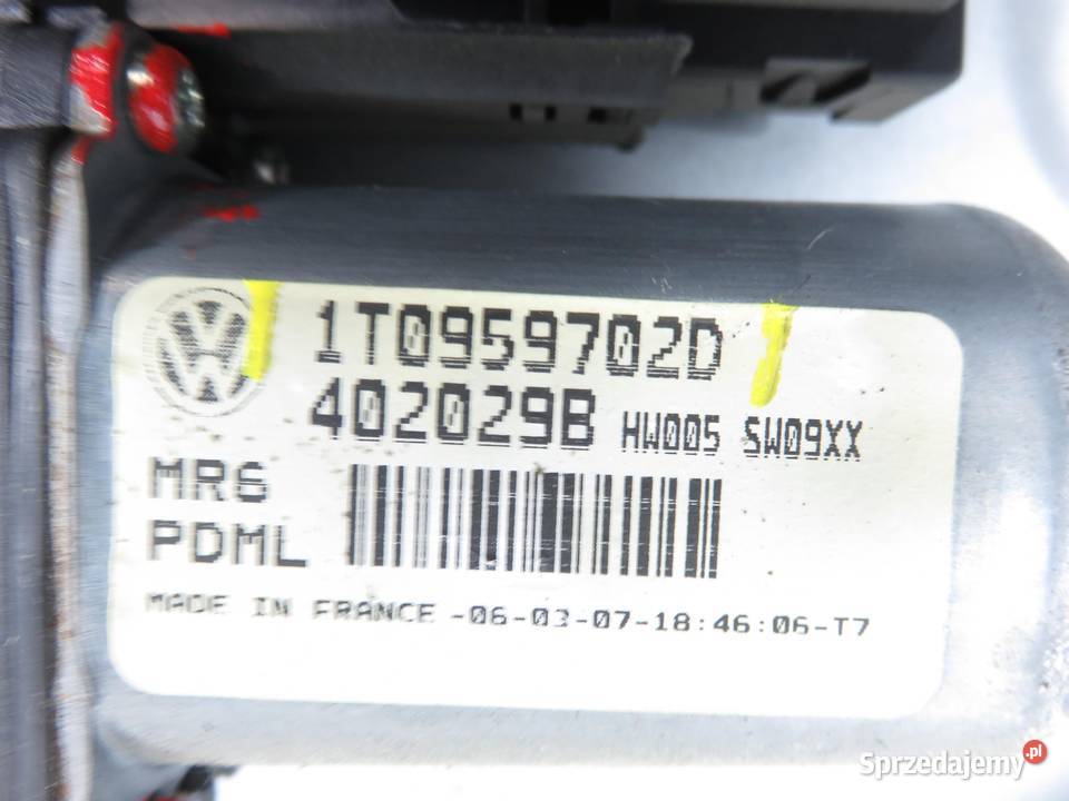 PODNOŚNIK SZYBY PRAWY PRZEDNI VW CADDY III Motoryzacja