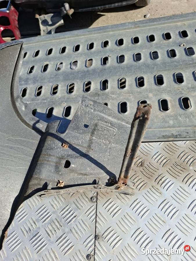 Błotnik Lewy Przód Audi A4 B5 Kombi Wisznice