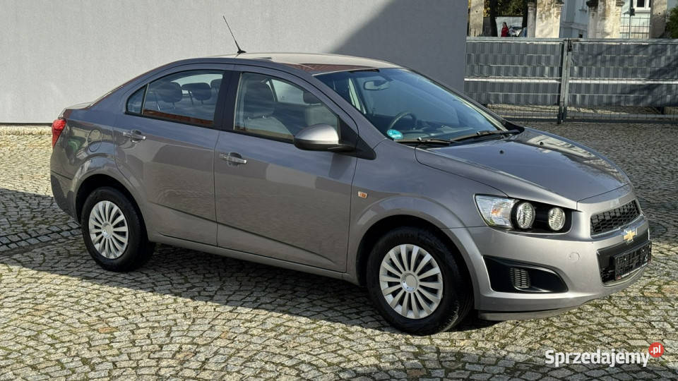 Chevrolet Aveo 125 Benz 86 z Niemiec SEDAN Strzegom sprzedam
