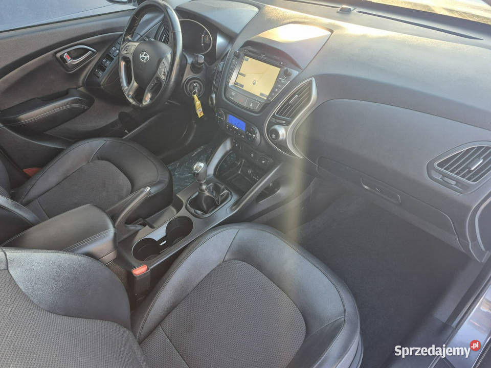 Hyundai ix35 navi grzane fotele kamera lift led ABS