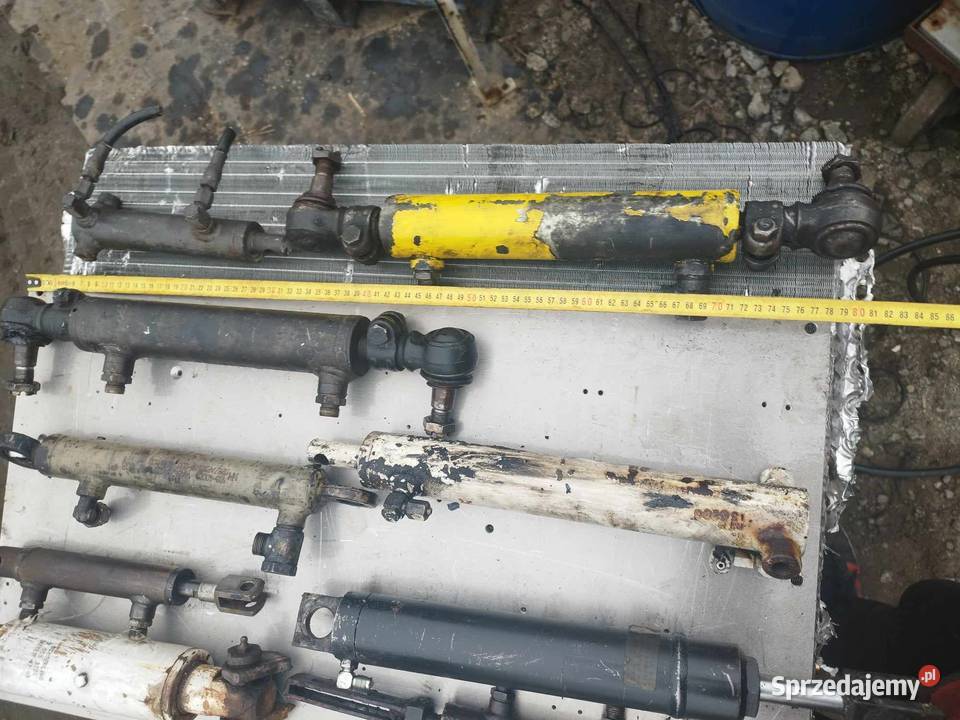 Mały Siłownik hydrauliczny tłok Strzyżew