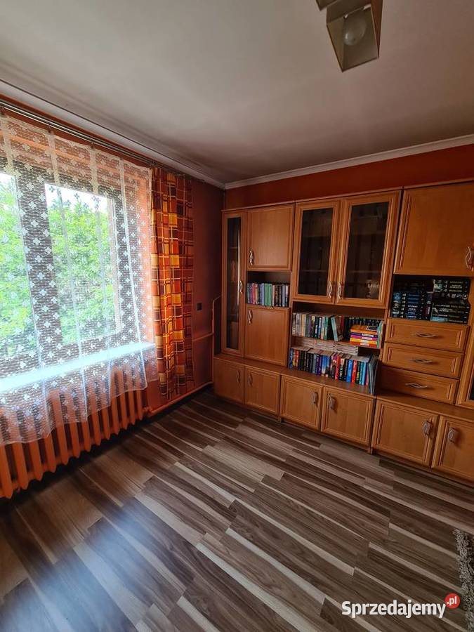 Piętrowy dom z garażem i budynkiem gospodarczym Czerwionka-Leszczyny sprzedam