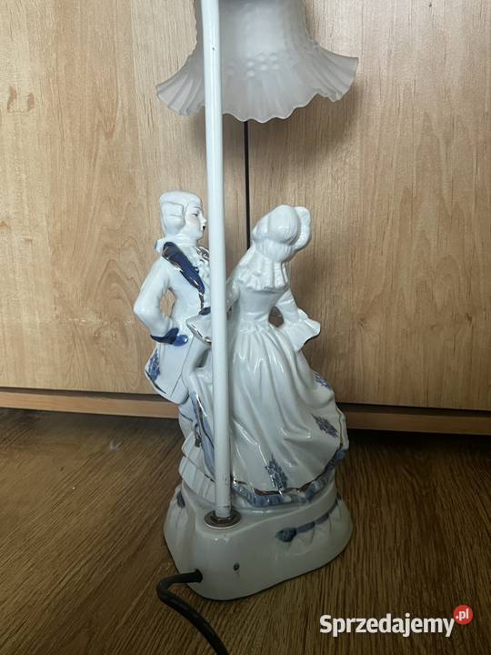 Stylowa lampa stołowa z porcelany Tańcząca Para Żory