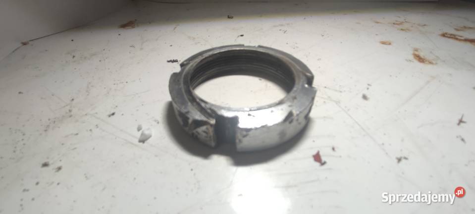 Nakrętka cylindra WSK 125
