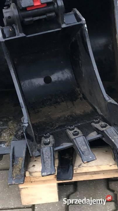 Oryginalna łyżka 30 CAT 301 sworznie Suchoraba sprzedam