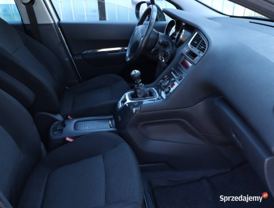 Peugeot 5008 20 HDI Rok produkcji 2011 mazowieckie Piaseczno