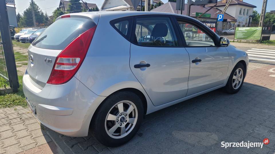 16 126 LPG Klimatyzacja Elektryczne szyby Grzane 125KM