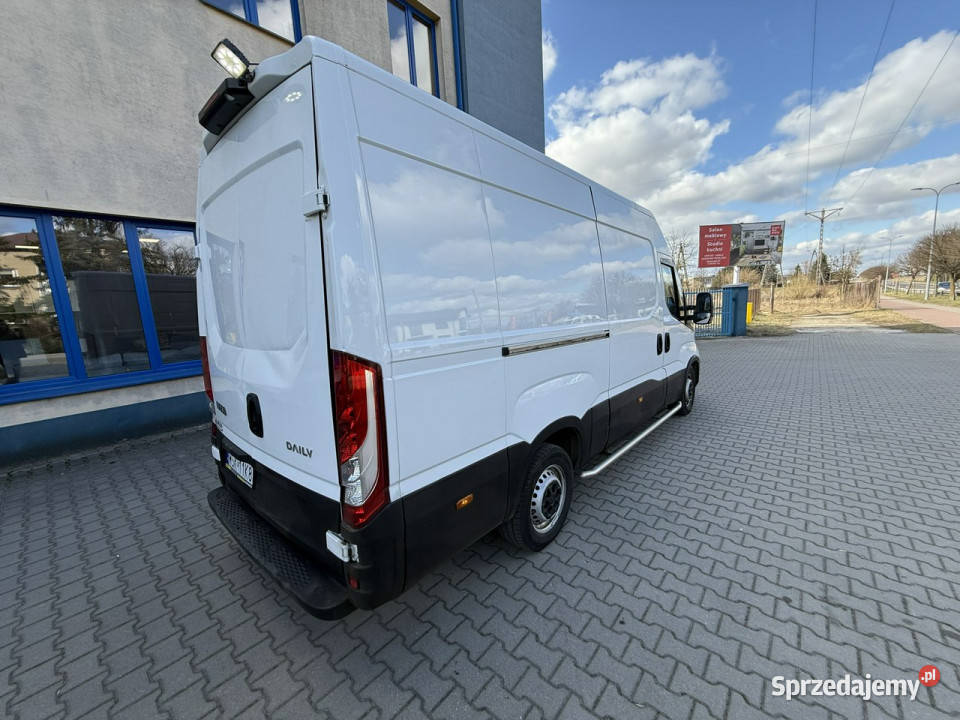 Iveco Daily 35S14 Iveco Daily 35S14 Lift 2022r centralny zamek Sokołów Podlaski sprzedam
