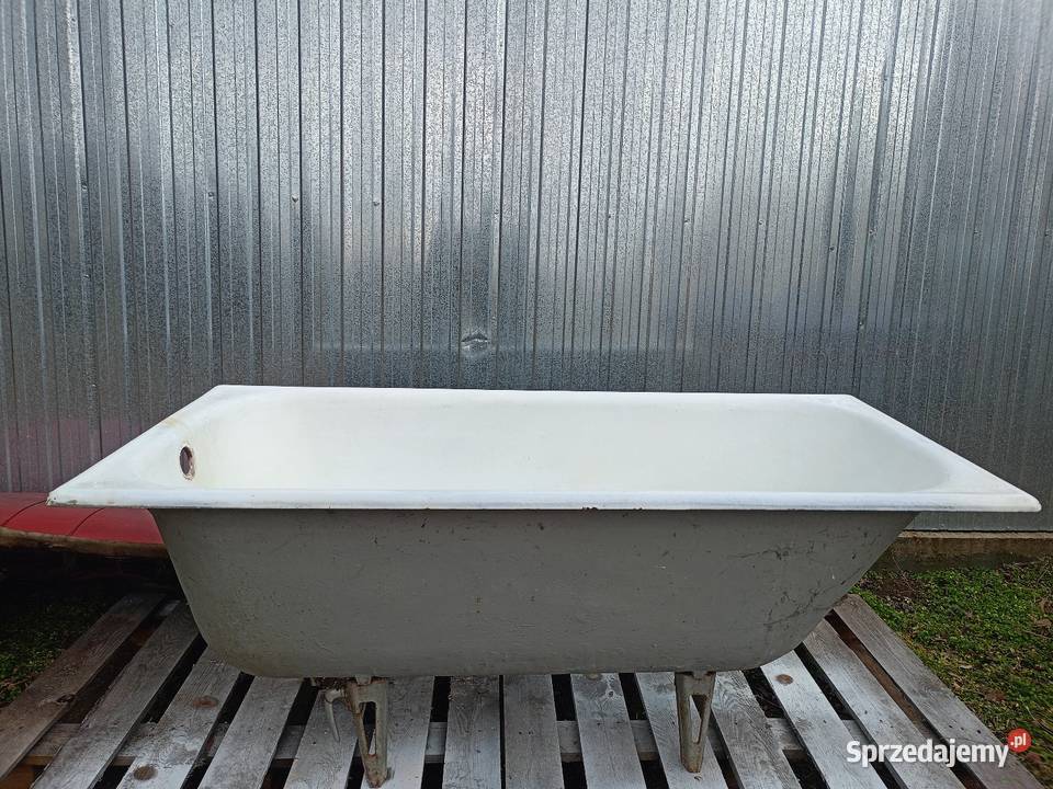Żeliwna wanna Łazienka Świerczów