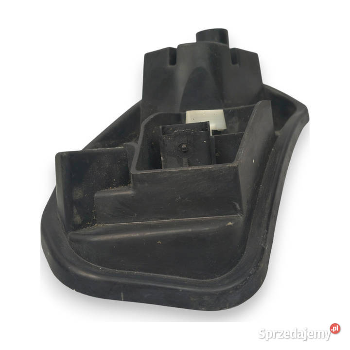 WKŁAD TYLNEJ LAMPY Renault Megane II LIFT HTB sprzedam