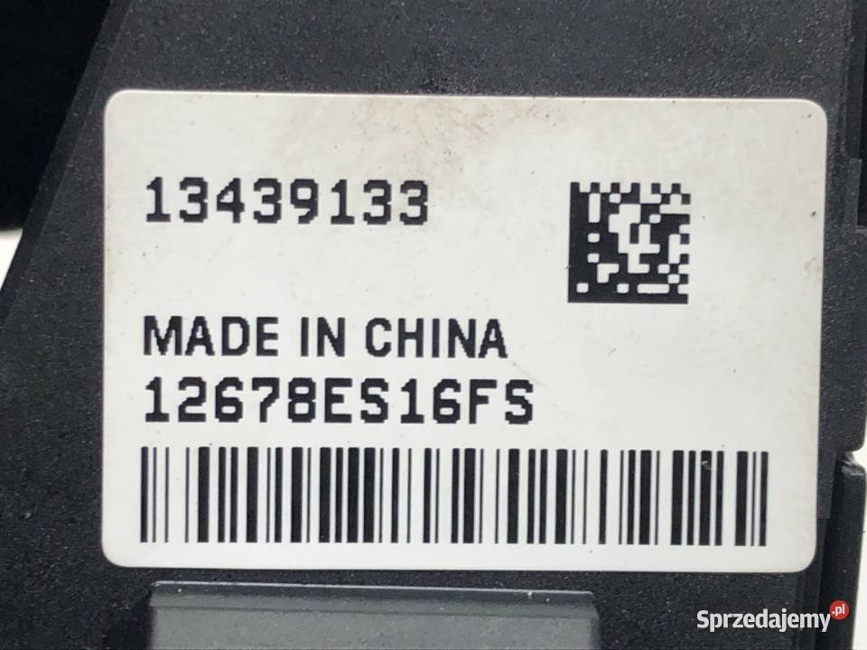 PRZEŁĄCZNIKI KIEROWNICY OPEL CORSA E 13439133 osobowe