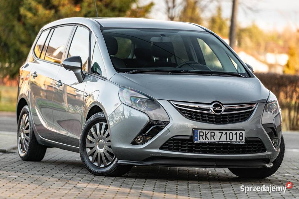 OPEL ZAFIRA Targowiska