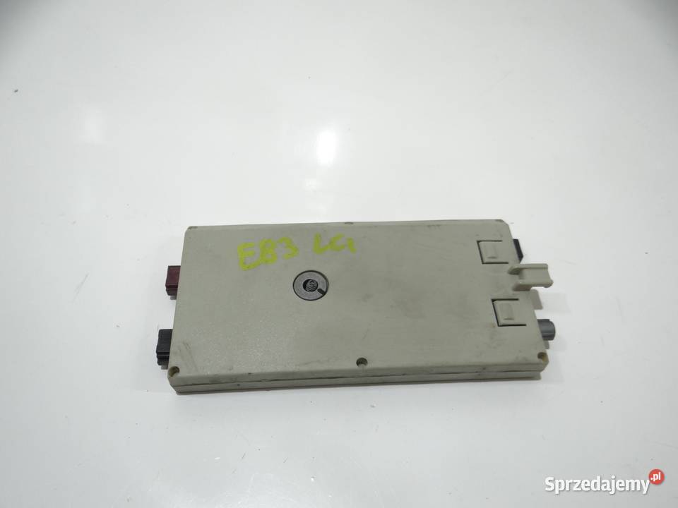 WZMACNIACZ ANTENOWY DIVERSITY BMW E83 LIFT Wzmacniacze lubelskie Strzyżewice