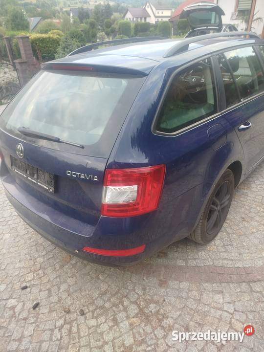 Skoda Octavia kombi 16 tdi 239000km Dobra