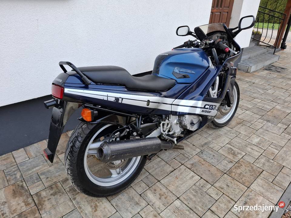 Honda cbr 600 f pc19 1987 koni 85 Honda Chobrzany