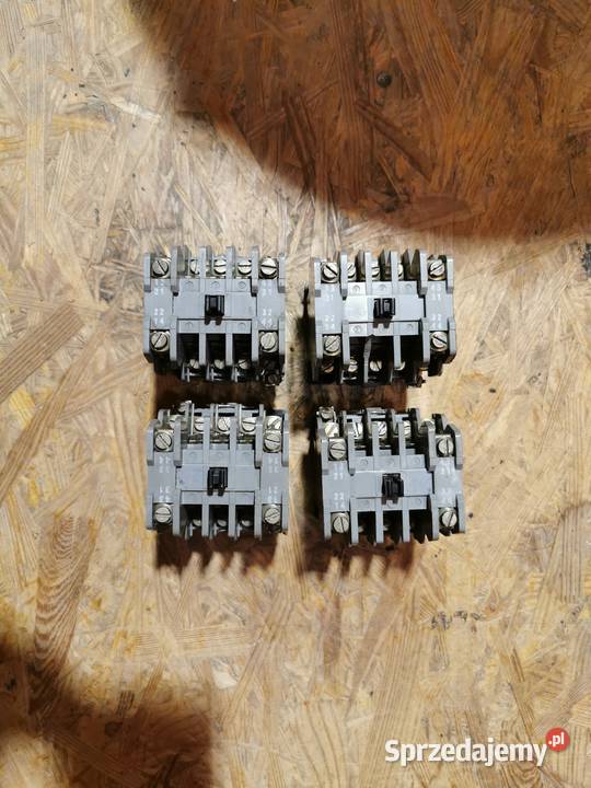 Sprzedam styczniki SLA 16II 32A 24V 50Hz