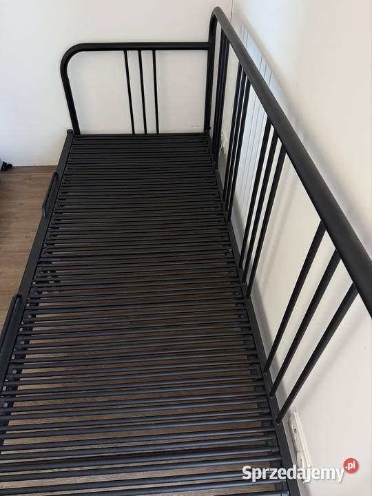 Stalowe łóżko wysuwane IKEA