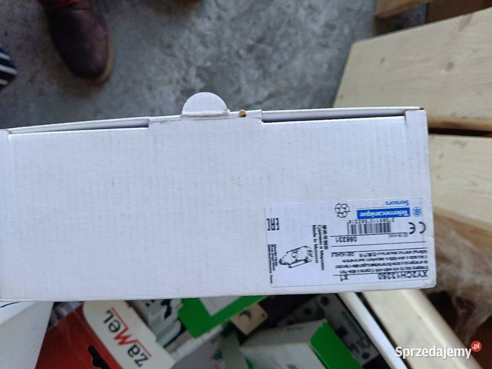 Wyłącznik stycznik przekaźnik bezpieczniki itp Tomaszów Mazowiecki