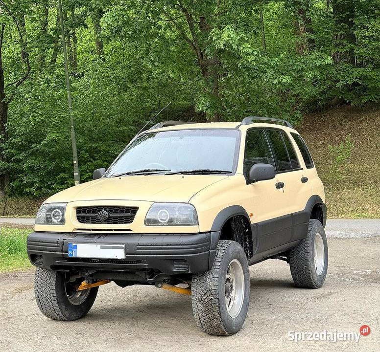 Sprzedam Suzuki grand Vitara I 25 nieuszkodzony Grand Vitara Sanok sprzedam