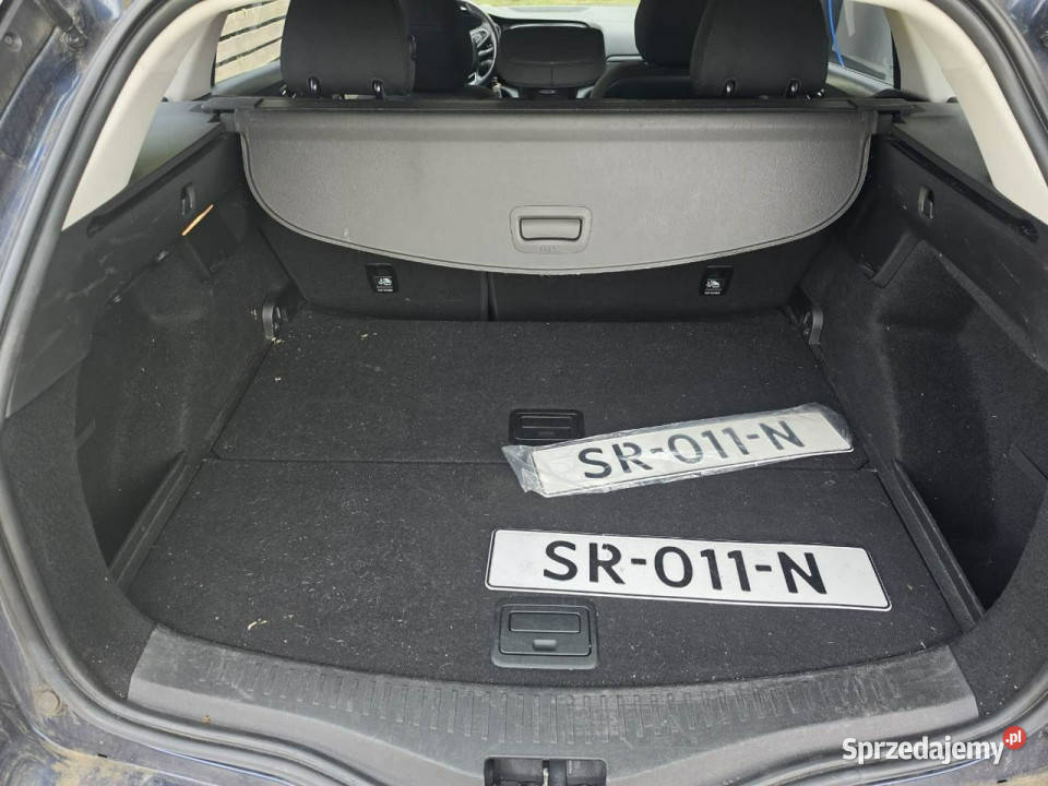 Renault Megane kombi 13 TCe 115 IV 2016 Lipówki