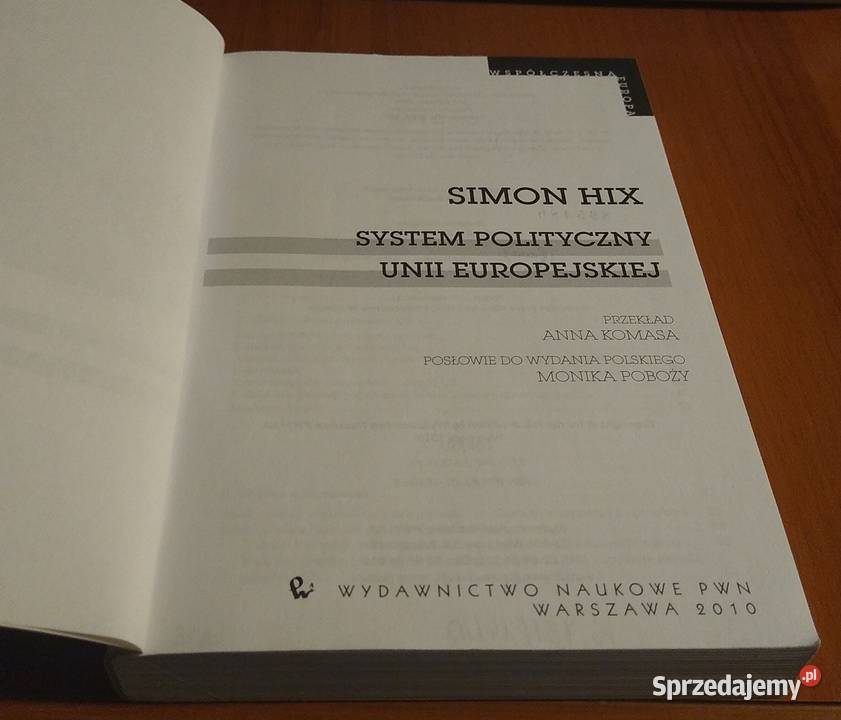 System polityczny Unii Europejskiej Simon Hix Gdańsk