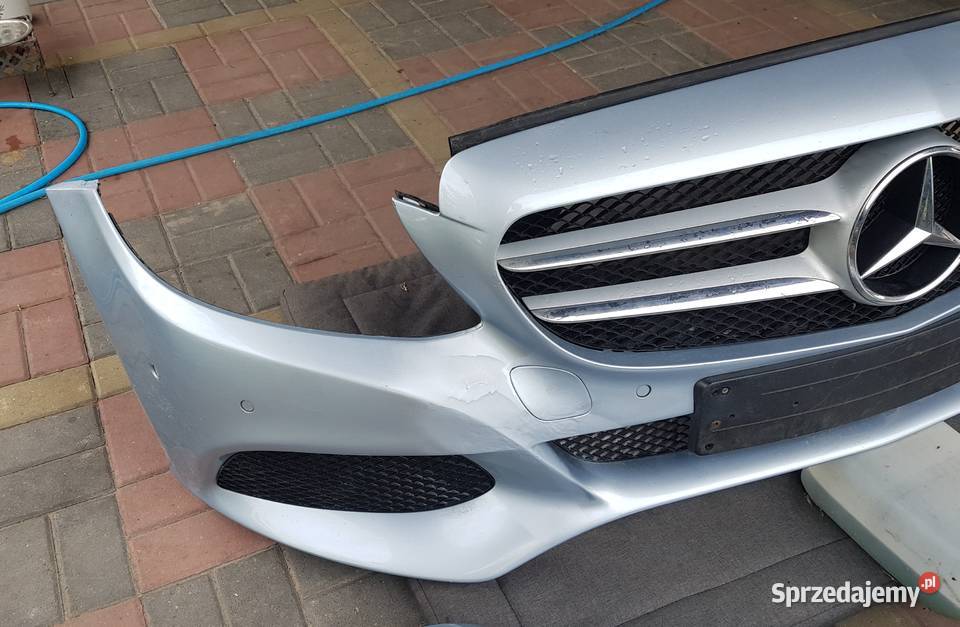 Zderzak Przód MERCEDES CKLASA W205 lakier 988