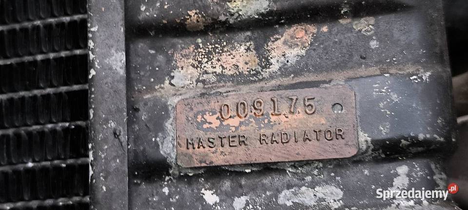 PAS PRZEDNI CHŁODNICE CADILLAC ELDORADO 41 osobowe Lipno