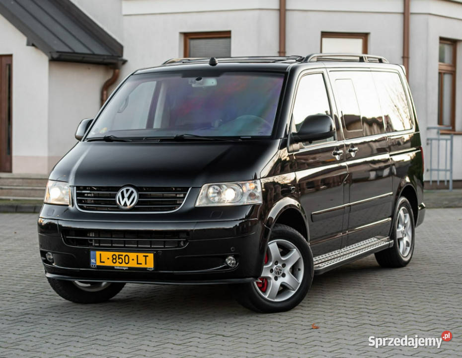Volkswagen Multivan Highline 25TDI 175 DSG 7os Zwoleń