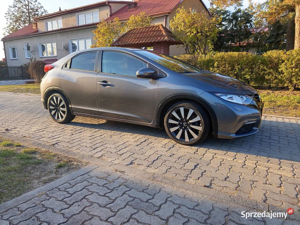 Honda Civic 2014r w wersji SPORT 18 benz 142 1798cm3