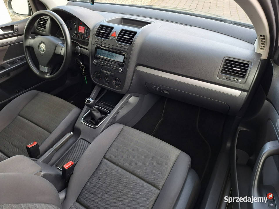 Volkswagen Golf 16 MPi Ładny z NiEMiEC ALUFELGi kurtyny powietrzne Olsztyn