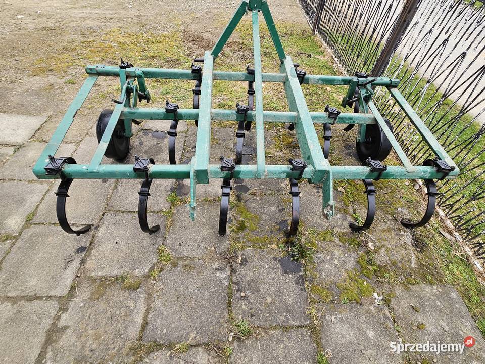 Kultywator 14 zębów radła ursus c330 nieuszkodzony podkarpackie Strzyżów