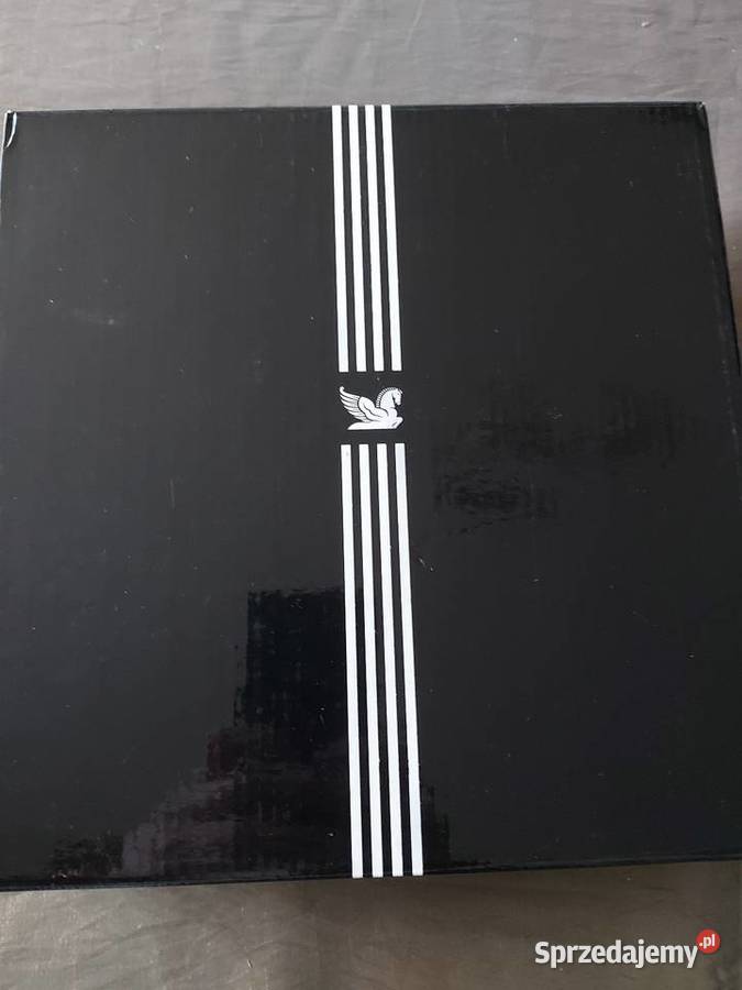 Unikatowe szklane szachy 21x21