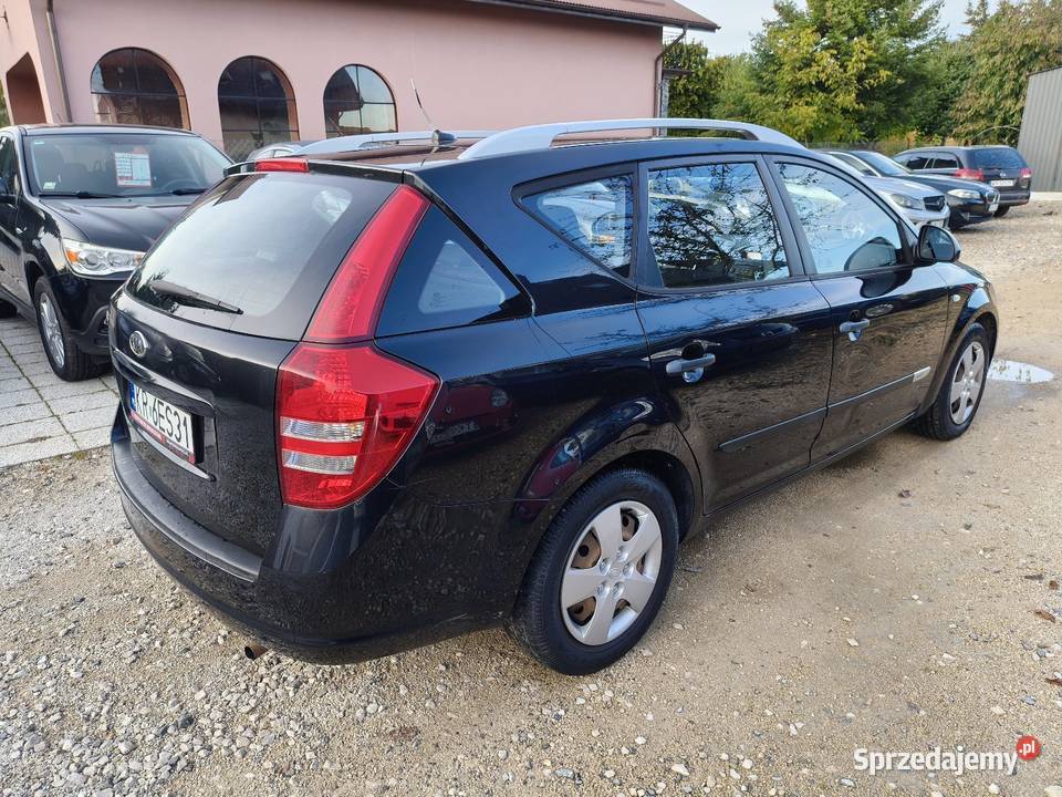 Kia Ceed 14 benzyna 2007r Sprawna benzyna Cee'd Miechów sprzedam