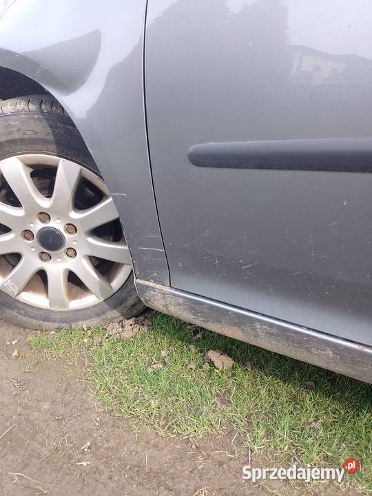 Golf 5 Rok produkcji 2005 małopolskie Biecz sprzedam