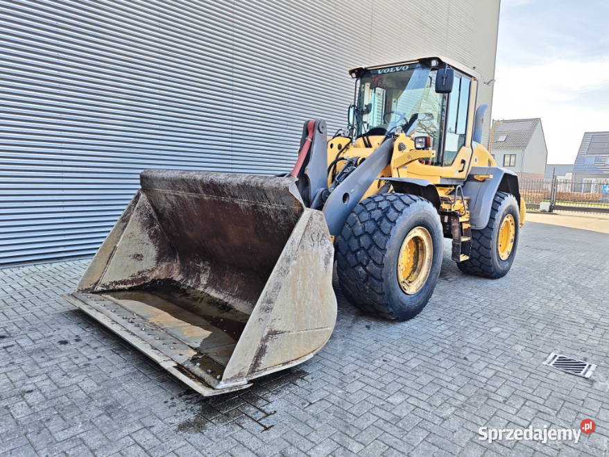 Ladowarka kolowa VOLVO L90 G Warszawa