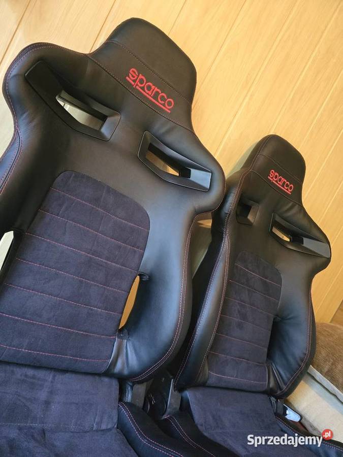 Fotele kubełkowe Sparco R333