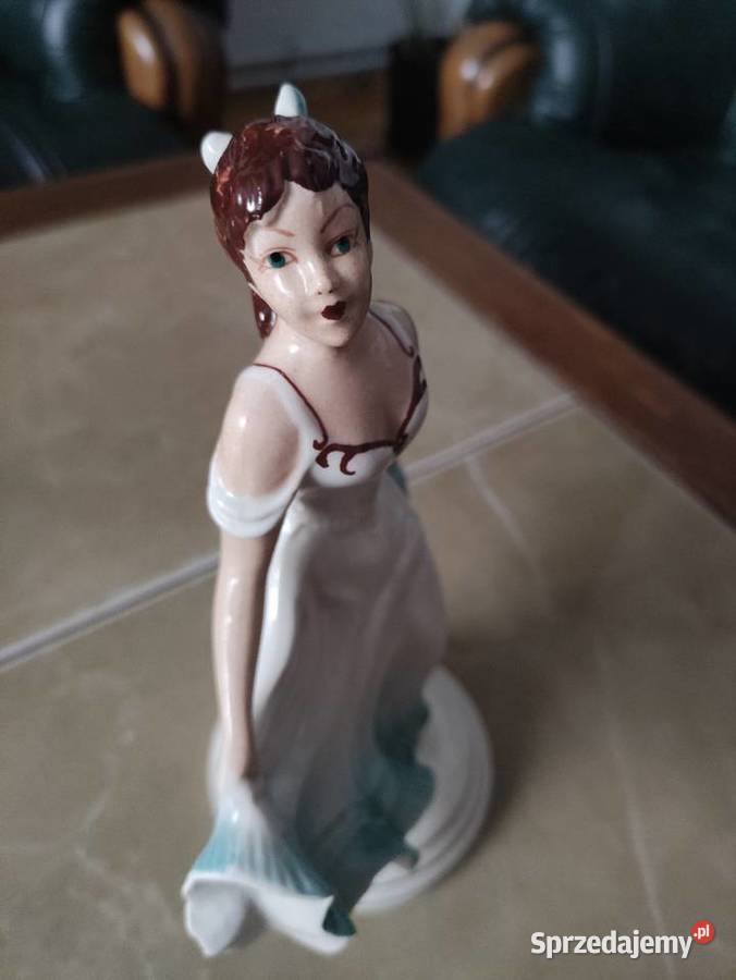Figurka porcelanowa tancerka Steatyt Zygmunt lubelskie Janów Lubelski