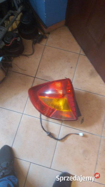 Lampa tylna lewa Kia Rio kombi 100 wielkopolskie Margonin