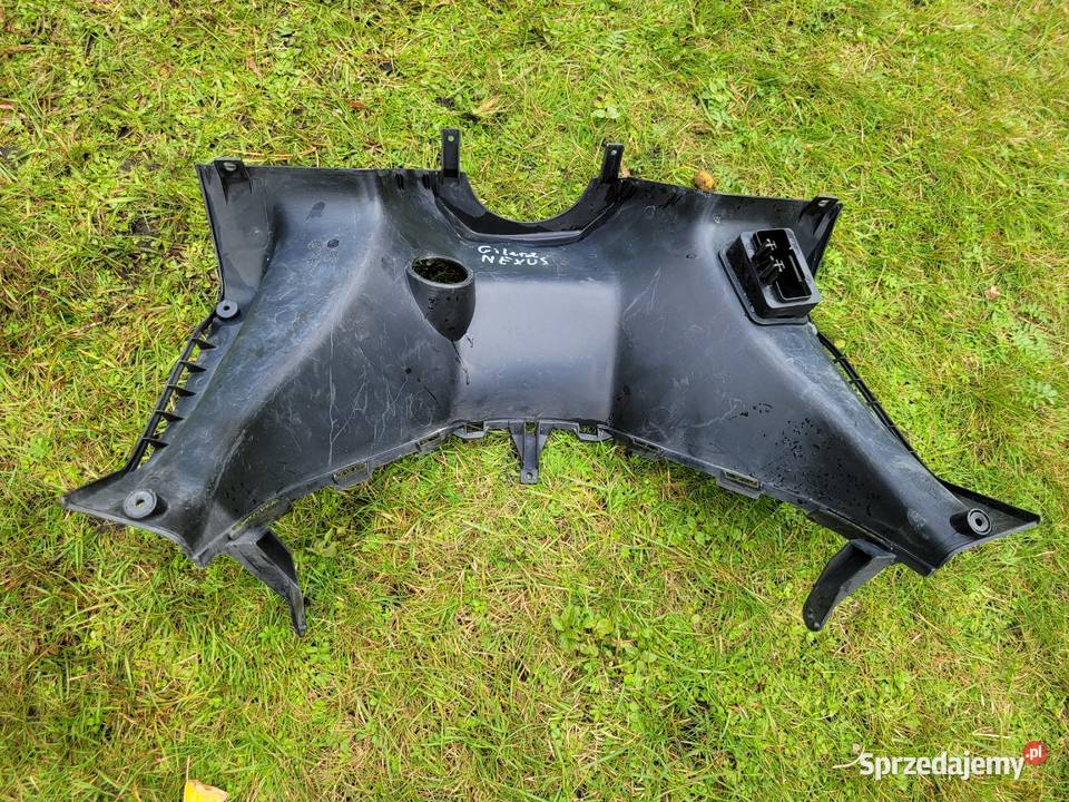 GILERA NEXUS KOKPIT OSŁONA KOLAN Piła