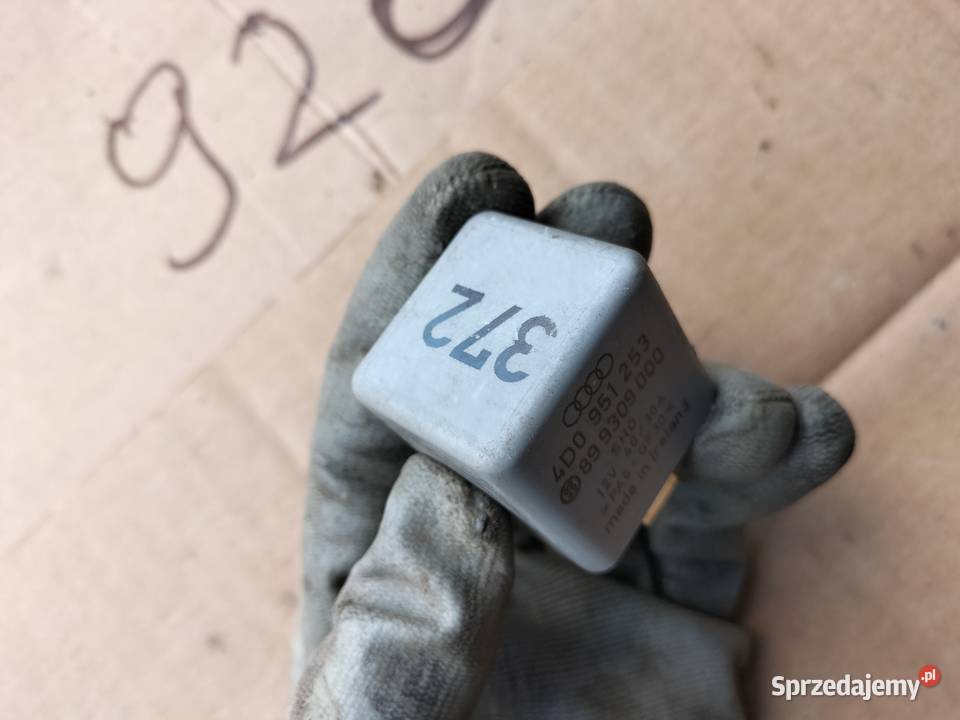 PRZEKAZNIK AUDI VW SEAT SKODA 372 4D0951253 lubelskie Kamień-Kolonia sprzedam