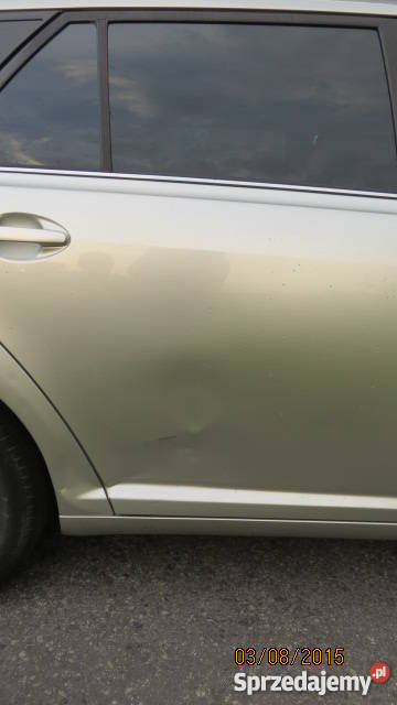 TOYOTA Avensis 2004 r mały przebieg diesel Avensis Przemyśl