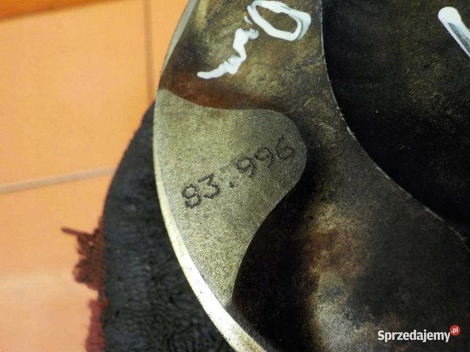 BMW E87 E90 116i 20 B 12r N43 122 tlok 084 Suków