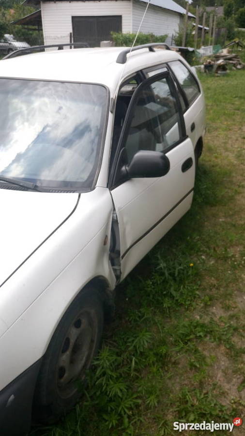 Toyota corolla e10 kombi Giedlarowa