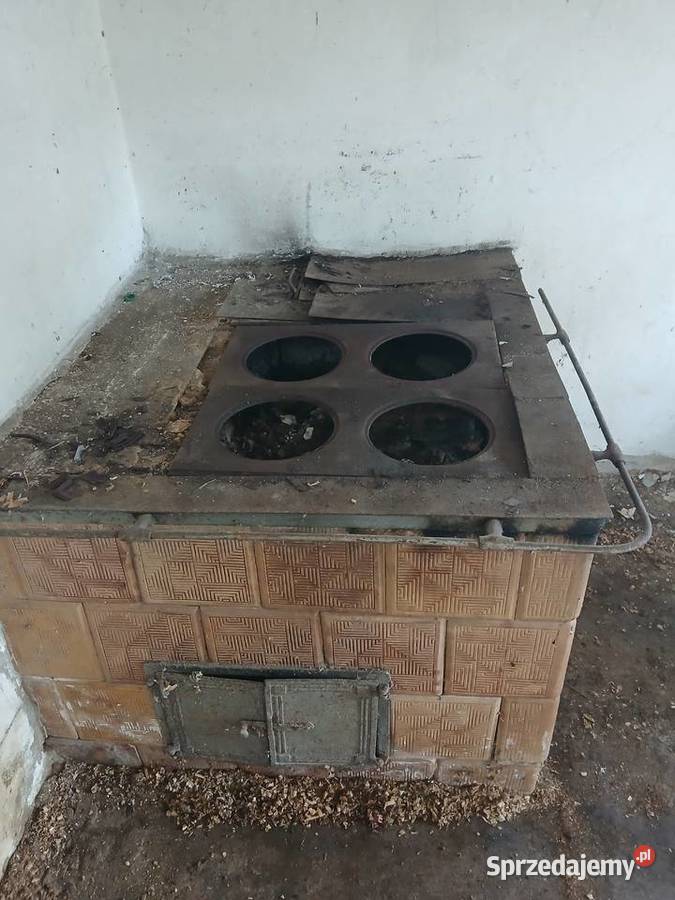 Piec kaflowy kominek kuchnia prl ladny wzór Sandomierz sprzedam