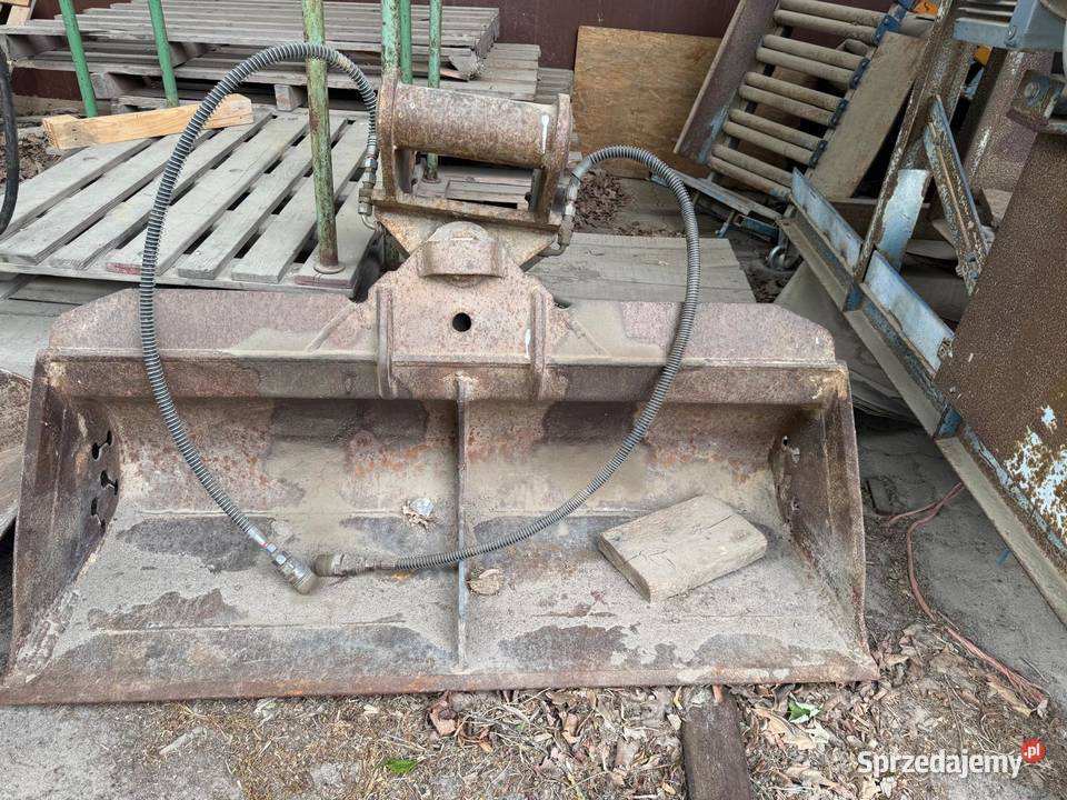 Schaeff hml 32 koparka kołowa Rok produkcji 2003 Gniezno