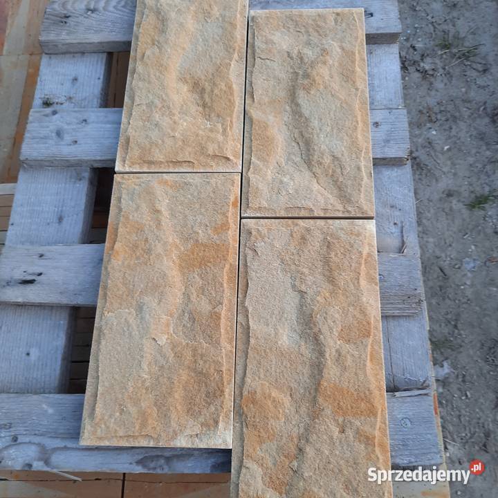 Płytki elewacyjne 30x15 z Piaskowca Naturalnego