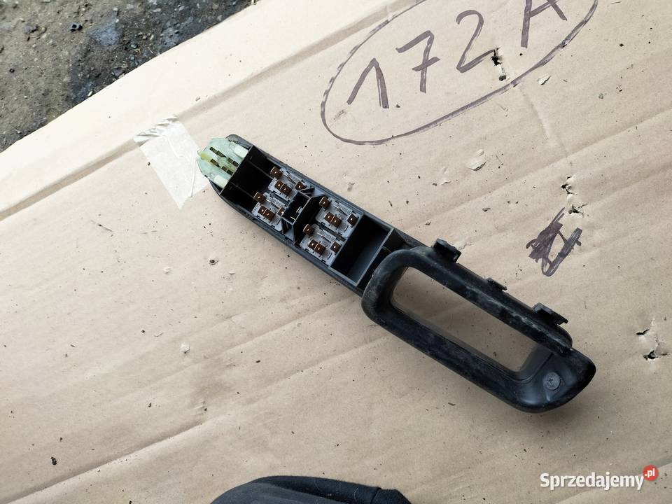 AUDI 80 B4 PANEL PRZYCISKI SZYB X4 LUSTEREK osobowe Kamień-Kolonia
