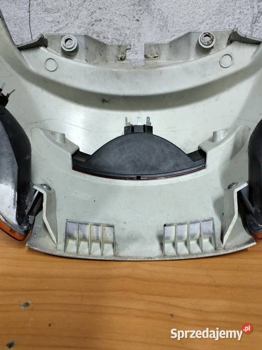 Peugeot ELYSEO 50 lampa kierunkowskazu obudowa Łubno