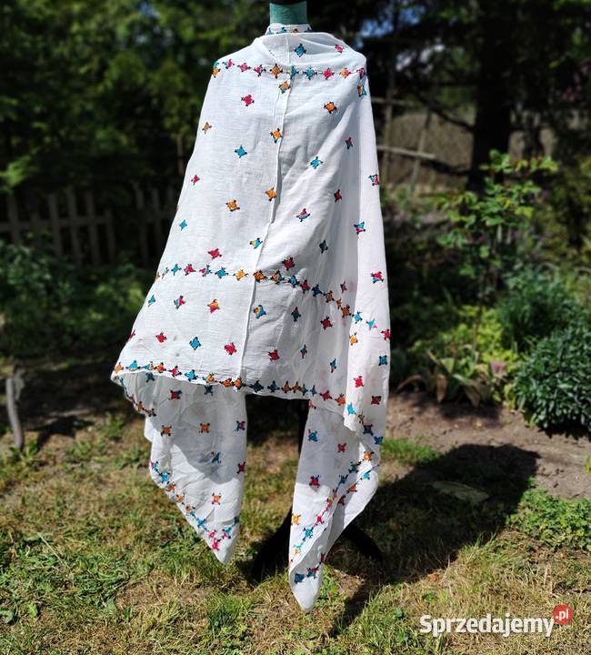 Duża chusta szal dupatta haftowana biała bawełna zachodniopomorskie Szczecin