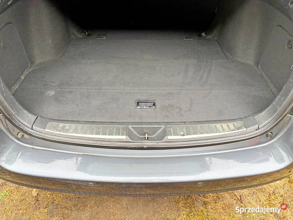 ZDERZAK TYŁ TYLNY TOYOTA AVENSIS T25 KOMBI osobowe mazowieckie Radom